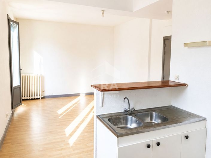 Image No.5-14 Bed House for sale