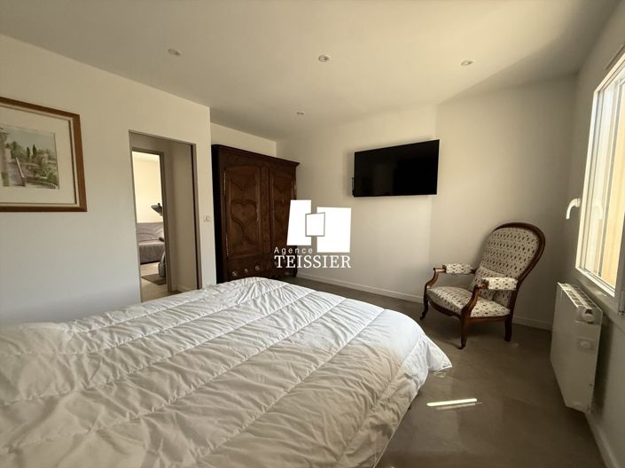 Image No.11-4 Bed House for sale