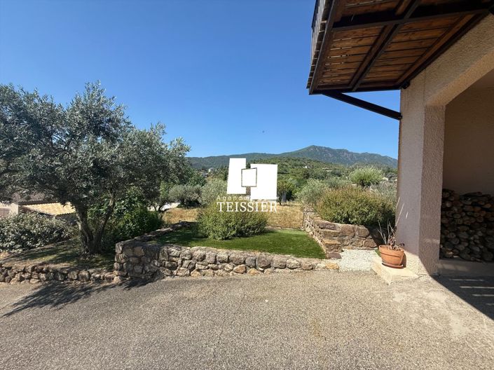 Image No.16-4 Bed House for sale