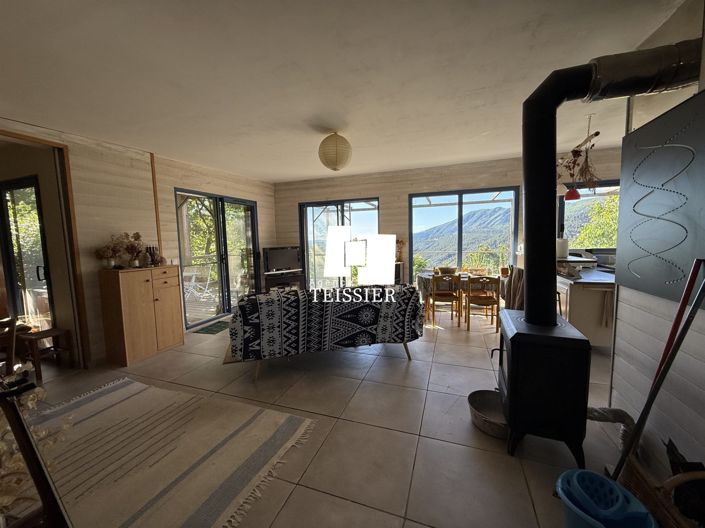 Image No.8-1 Bed House for sale