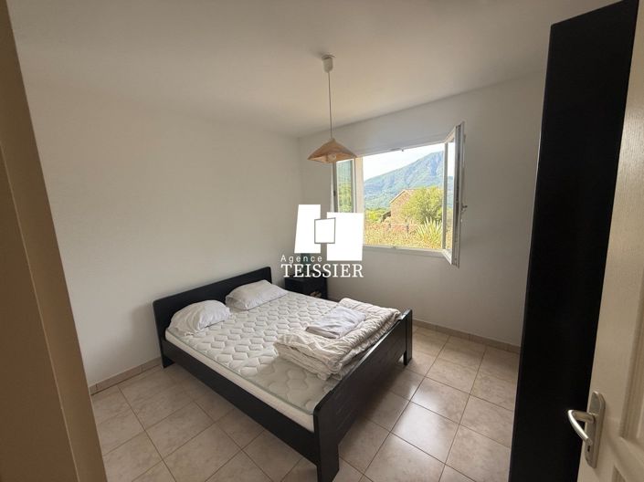Image No.28-3 Bed House for sale