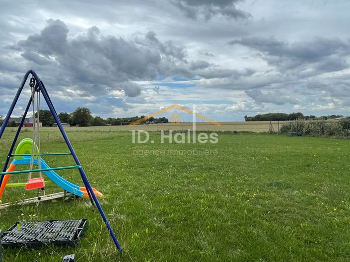 Image No.3-4 Bed House for sale