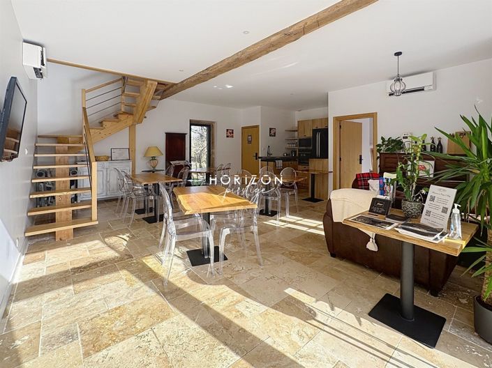 Image No.19-Propriété de 12 chambres à vendre