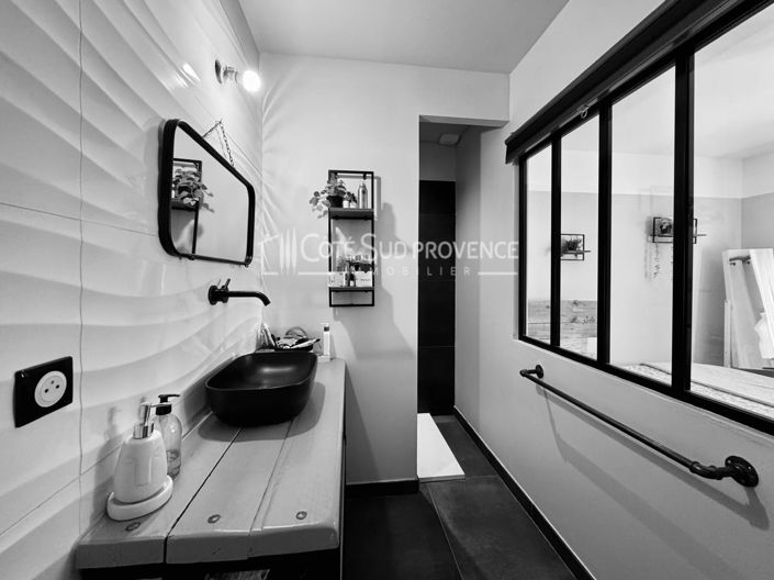 Image No.18-3 Bed House for sale
