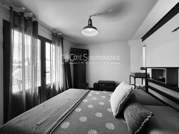 Image No.21-3 Bed House for sale