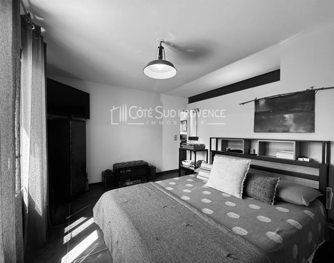 Image No.22-3 Bed House for sale