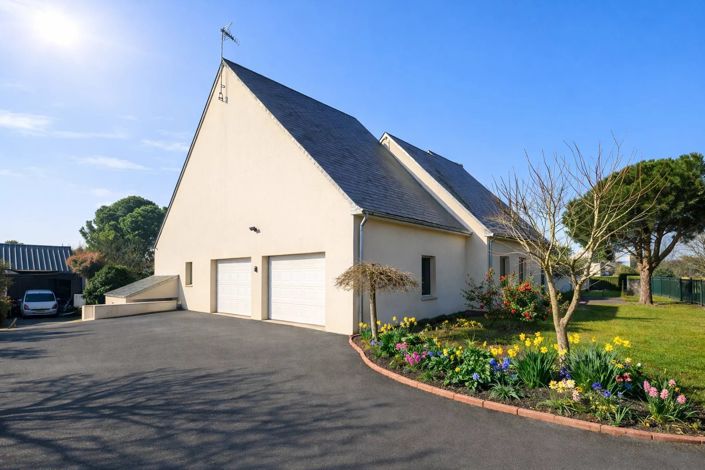 Image No.15-3 Bed House for sale