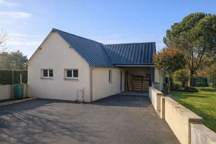 Image No.16-3 Bed House for sale