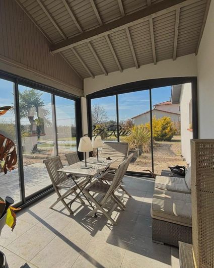 Image No.6-6 Bed House for sale