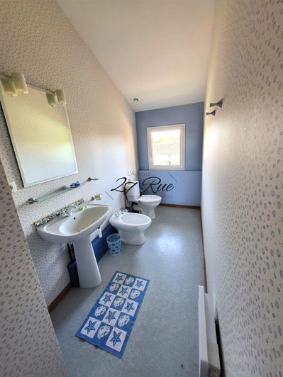 Image No.19-6 Bed House for sale