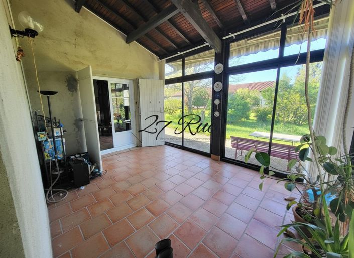 Image No.20-6 Bed House for sale