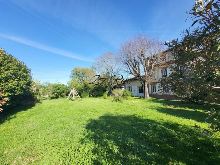 Image No.22-6 Bed House for sale