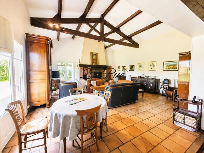 Image No.3-6 Bed House for sale