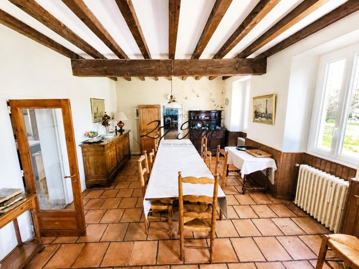 Image No.5-6 Bed House for sale