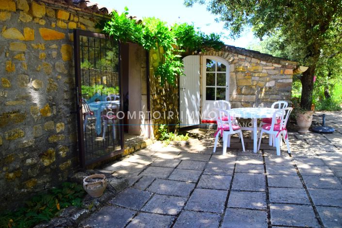 Image No.2-4 Bed House for sale