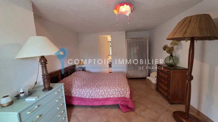 Image No.46-4 Bed House for sale