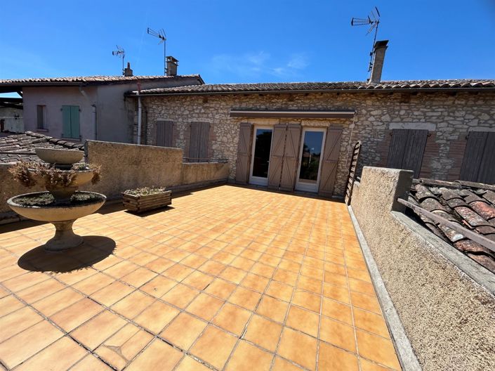 Image No.2-4 Bed House for sale