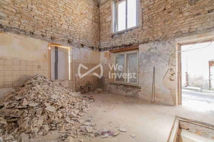 Image No.5-1 Bed House for sale