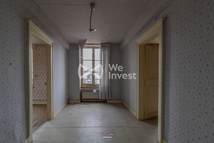 Image No.11-6 Bed House for sale