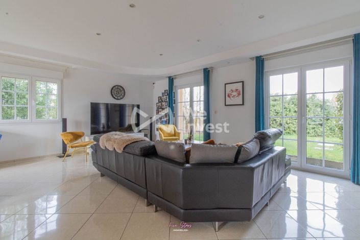 Image No.4-4 Bed House for sale
