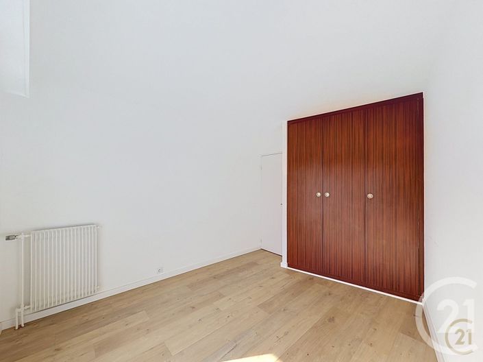 Image No.12-1 Bed Apartment for sale