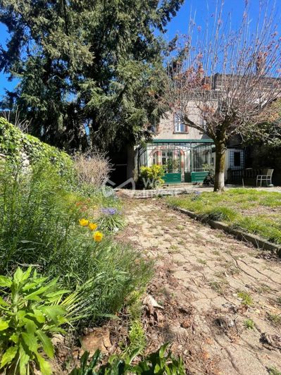 Image No.3-4 Bed House for sale