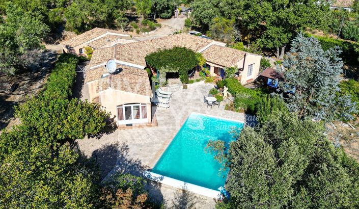 Image No.18-5 Bed House for sale