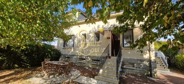 Image No.2-4 Bed House for sale