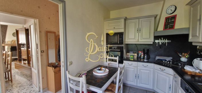 Image No.9-4 Bed House for sale