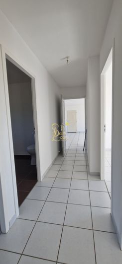 Image No.11-3 Bed House for sale