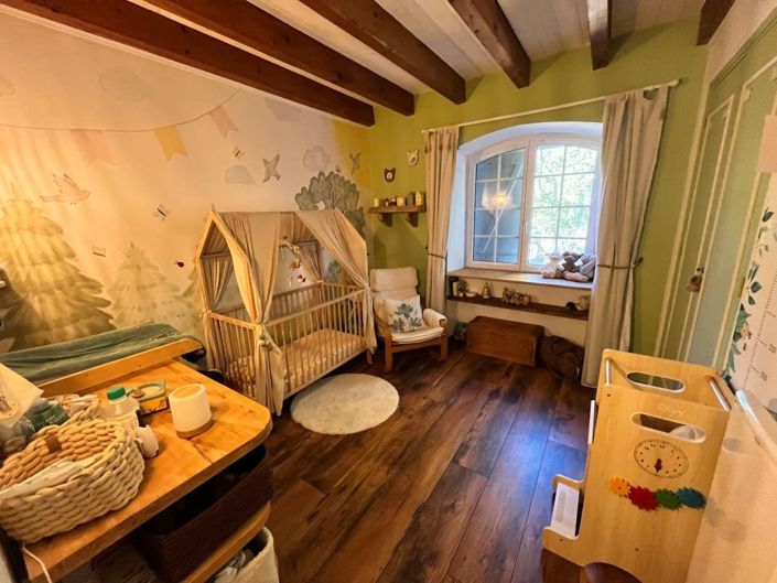 Image No.22-4 Bed House for sale
