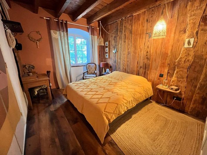 Image No.23-4 Bed House for sale