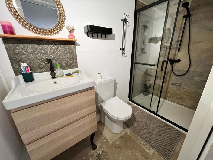 Image No.28-4 Bed House for sale