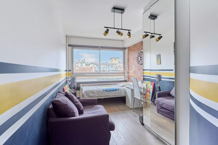 Image No.11-3 Bed Apartment for sale