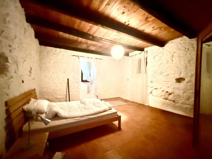 Image No.29-3 Bed House for sale