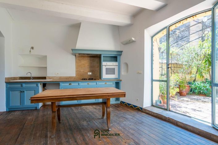 Image No.6-4 Bed House for sale