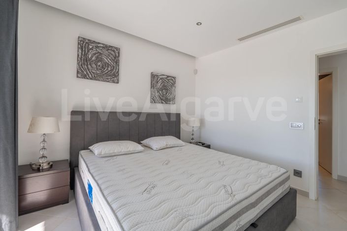 Image No.31-2 Bed House for sale