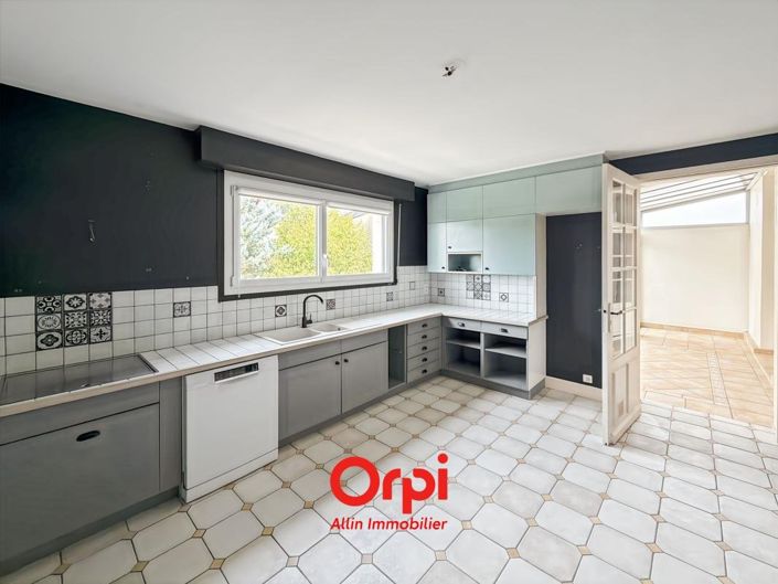 Image No.5-Casa con 6 dormitorios en venta