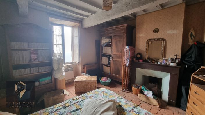 Image No.10-2 Bed House for sale