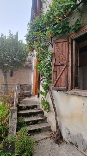 Image No.15-2 Bed House for sale