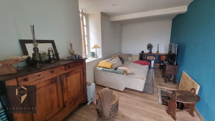 Image No.5-2 Bed House for sale