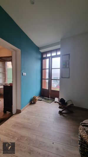 Image No.6-2 Bed House for sale