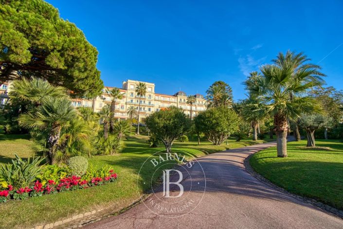 Image No.17-2 Bed Apartment for sale
