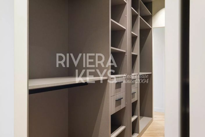Image No.13-3 Bed Apartment for sale