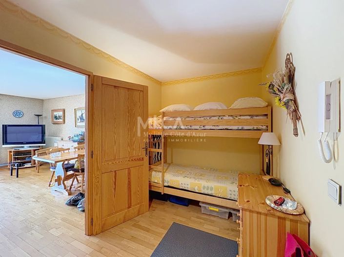 Image No.5-Apartment for sale