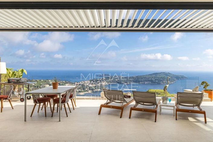 Image No.2-4 Bed House for sale