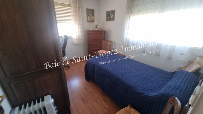 Image No.8-Appartement de 2 chambres à vendre
