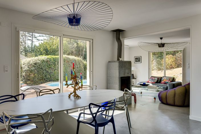 Image No.6-5 Bed House for sale