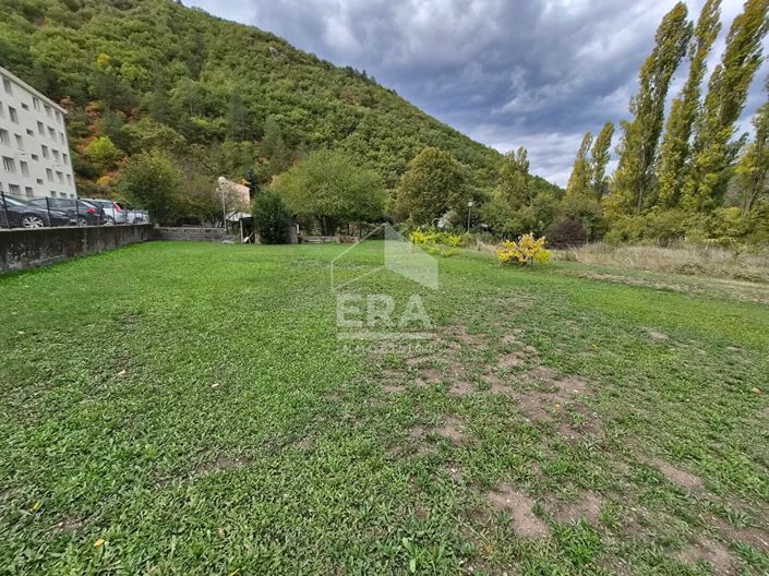 Image No.2-3 Bed House for sale