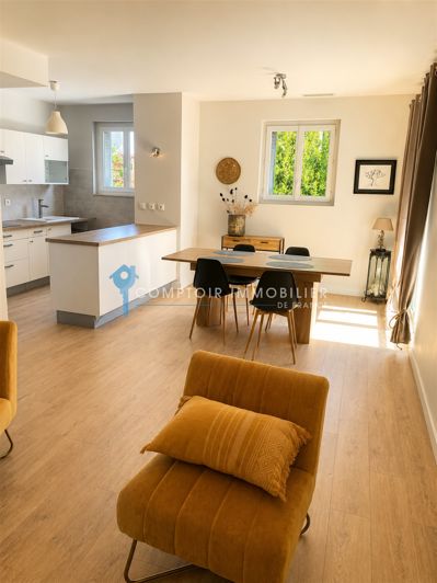 Image No.2-4 Bed House for sale